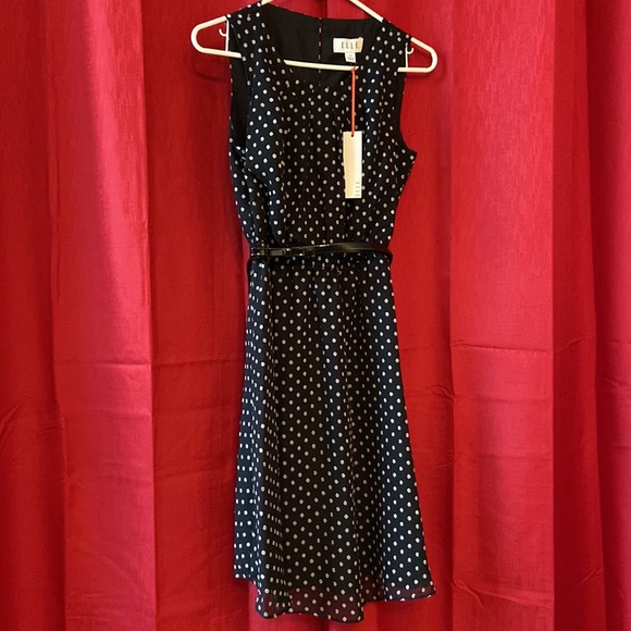 Elle Dresses & Skirts - Elle midi dress color black and white size xs (NWT)